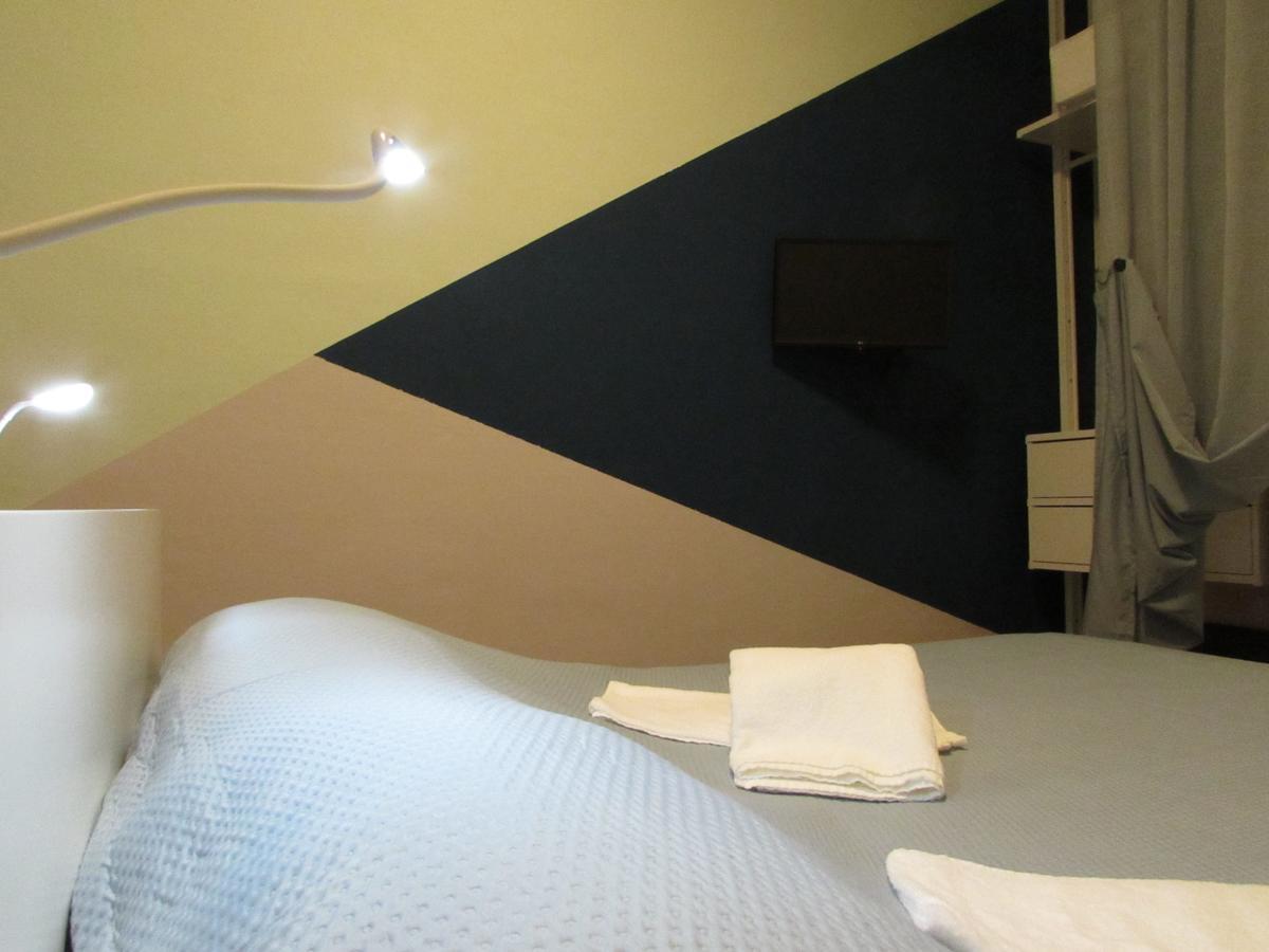 Sei Da Noi Hotell Ivrea Eksteriør bilde